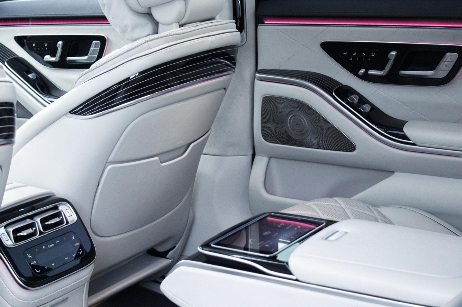 Berlina Luxury - image 8